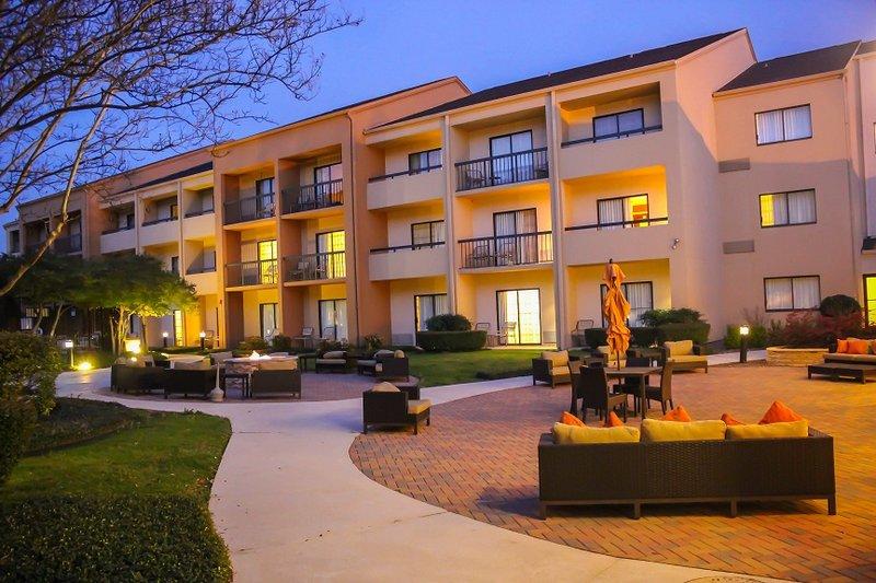 Country Inn & Suites By Radisson, Dallas-Love Field Екстер'єр фото