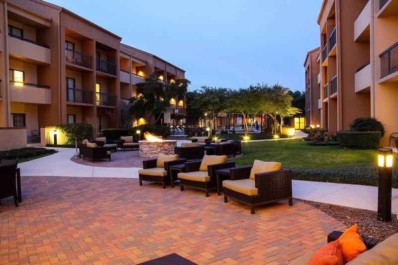Country Inn & Suites By Radisson, Dallas-Love Field Екстер'єр фото